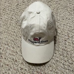 vineyard vines hat